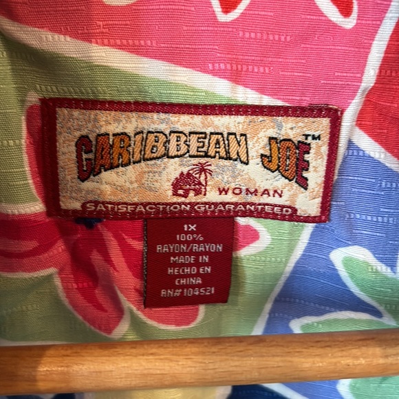 Caribbean how woman’s Hawaii button down short sleeve blouse rayon top 1x - Picture 3 of 4